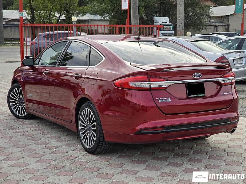 Ford Fusion 2