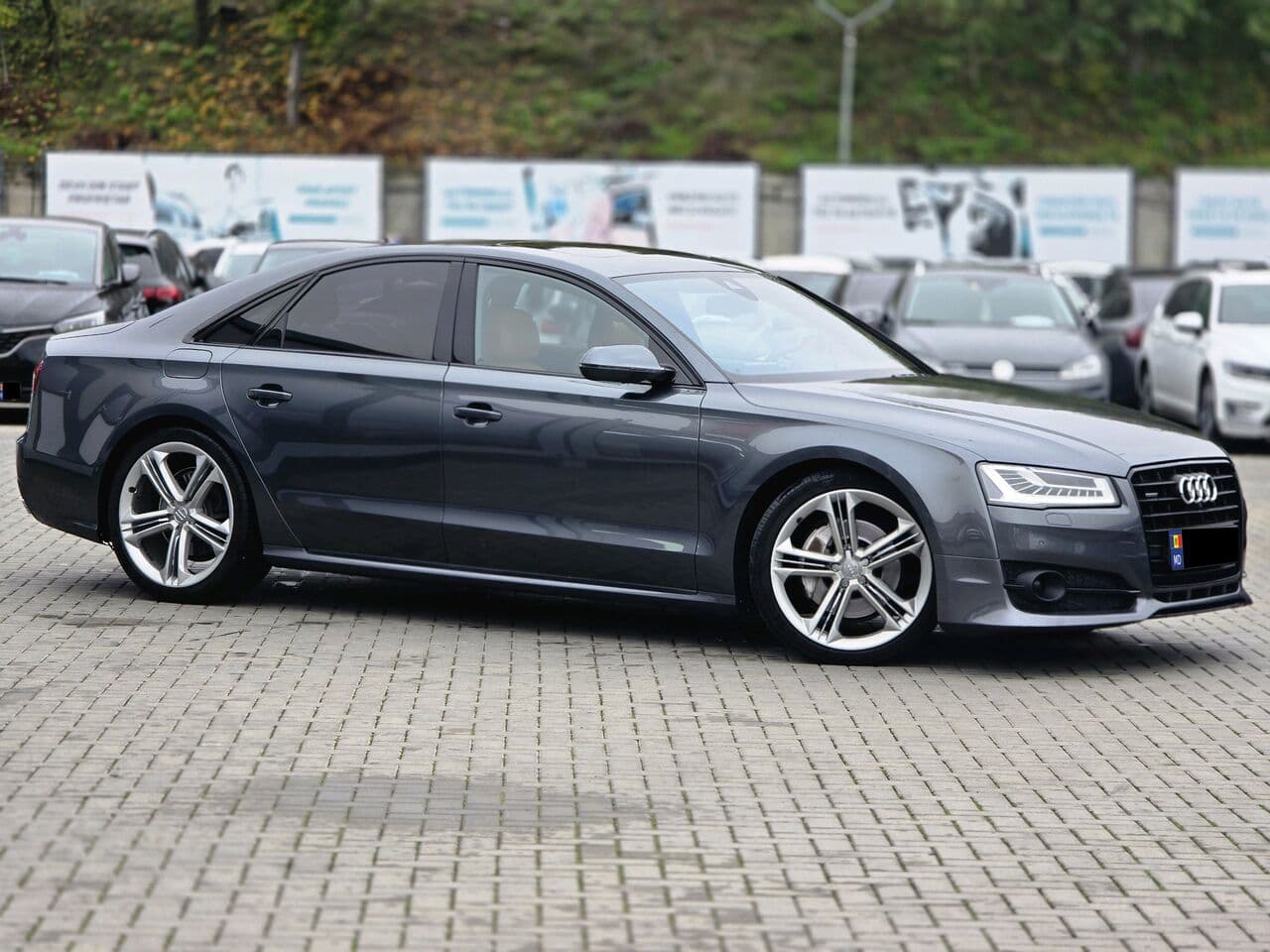 Audi A8