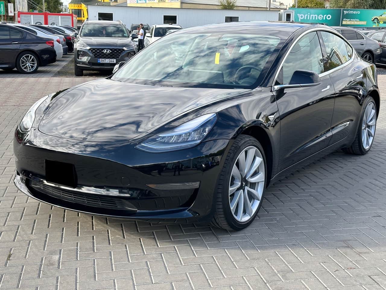 Tesla Model 3 2019