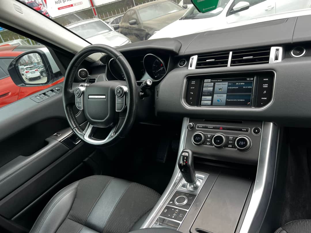Land Rover Range Rover Sport 5
