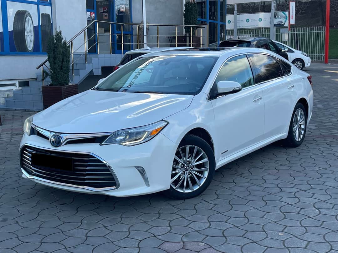 Toyota Avalon 4