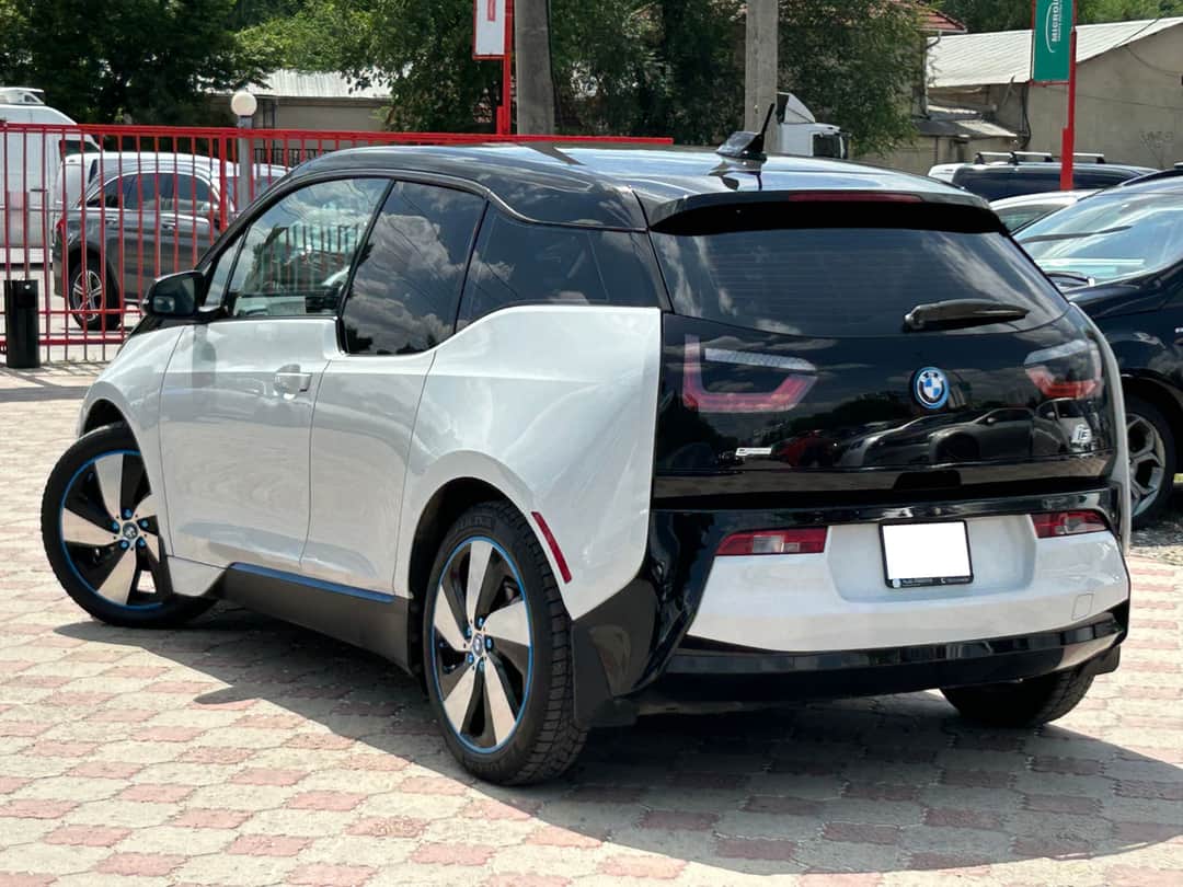 BMW i3 2