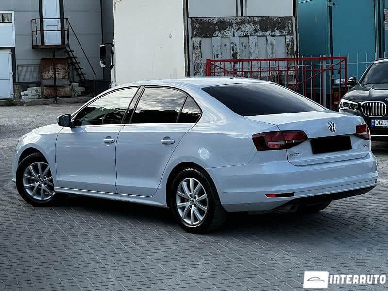 Volkswagen Jetta 2
