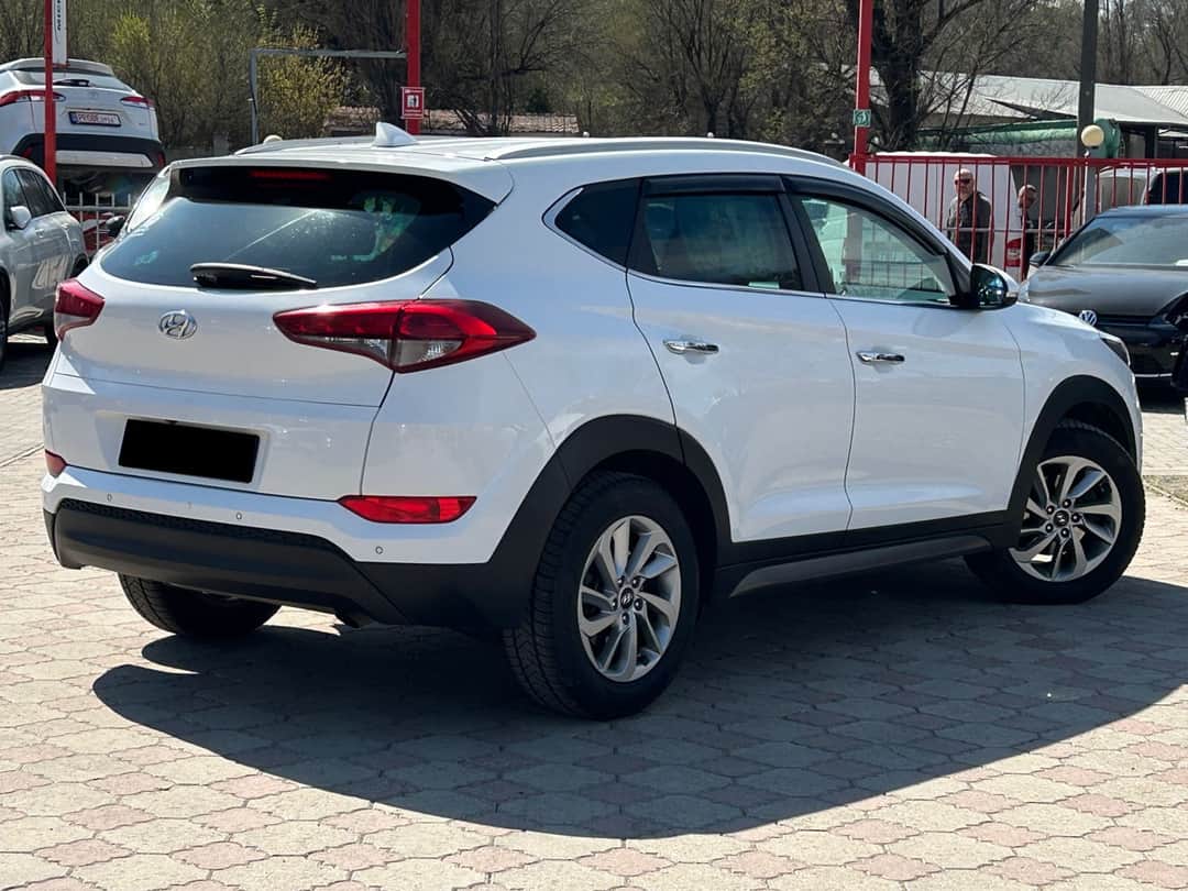 Hyundai Tucson 2