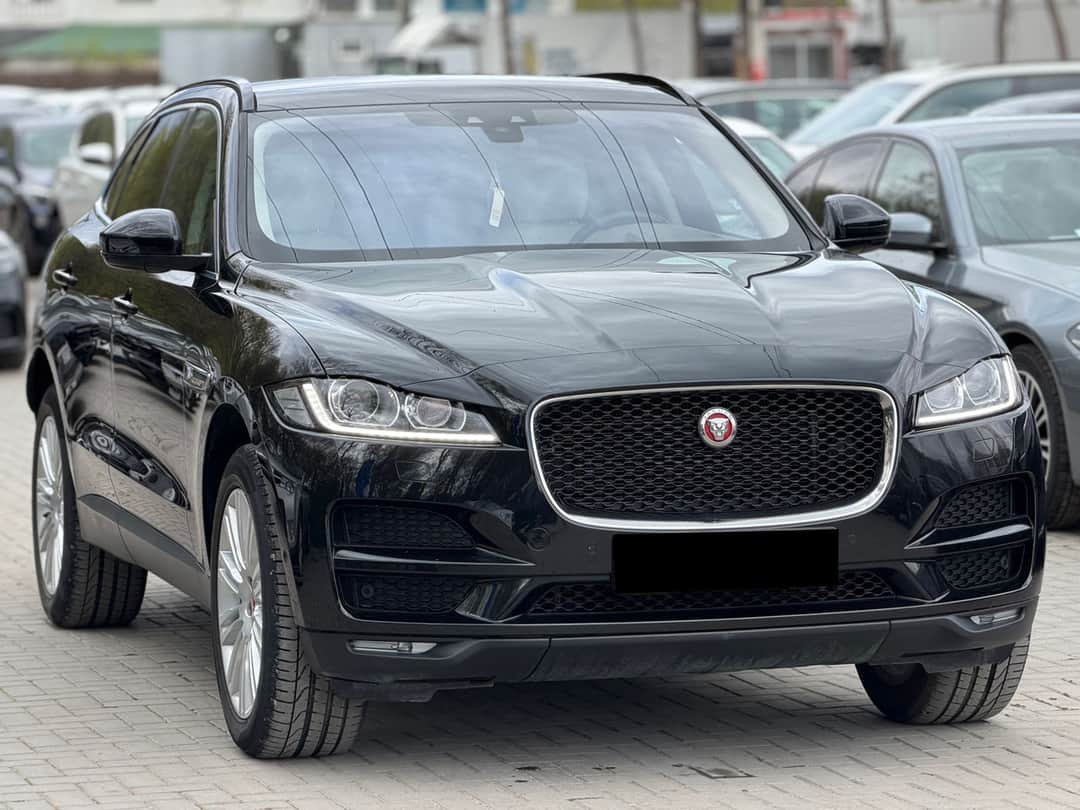 Jaguar F-Pace 3