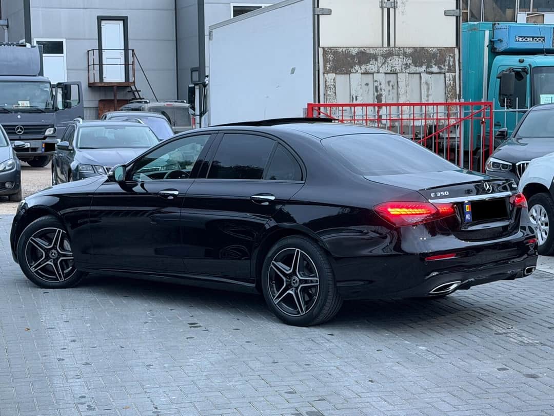 Mercedes E 350 3