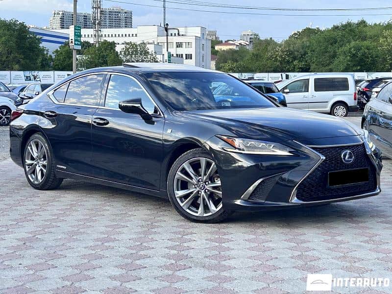 Lexus ES 300h 4
