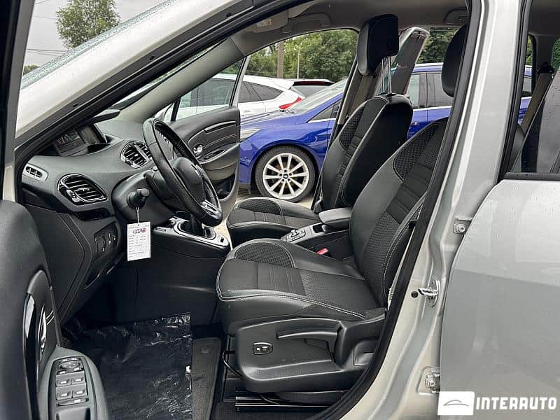 Renault Grand Scenic 5