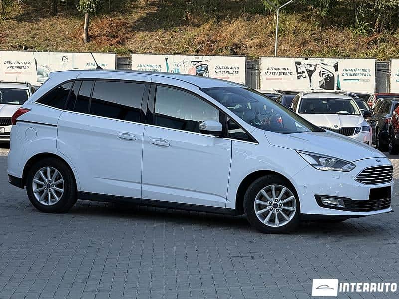 2018 Ford Grand C-MAX