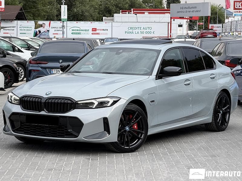 BMW 330E