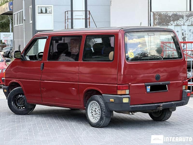 Volkswagen Caravelle 4