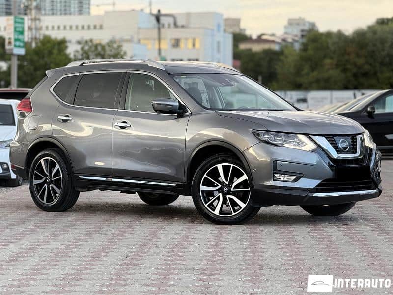 Nissan X-Trail 4