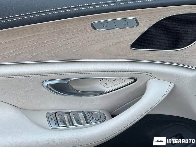 Mercedes CLS 220 5