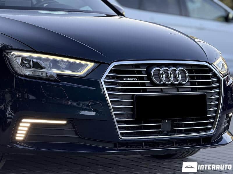 Audi A3 E-tron 4