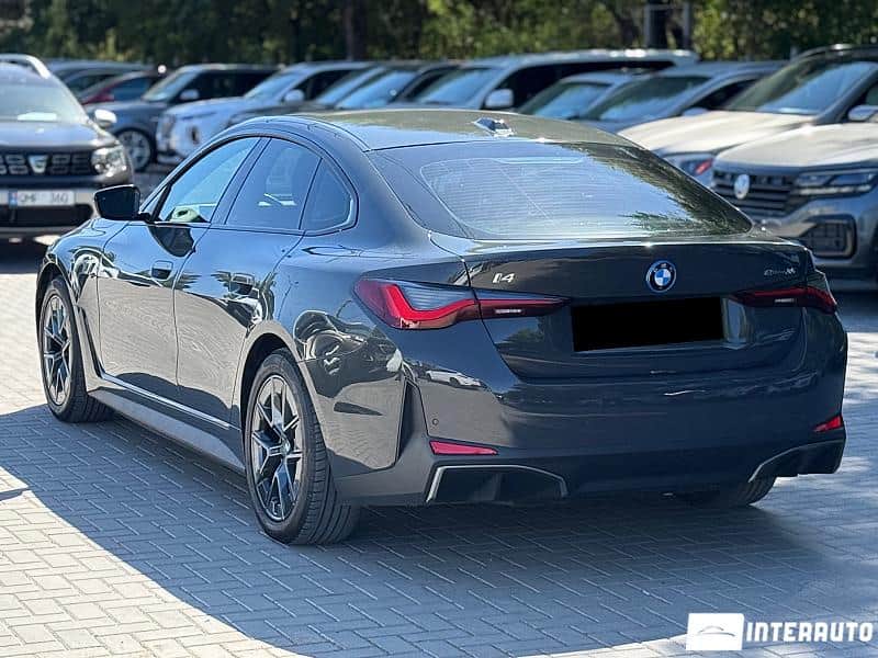 BMW i4 eDrive35 4