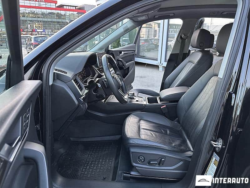 Audi Q5 5