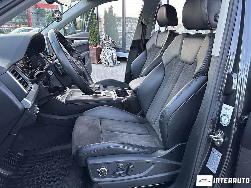 Audi Q5 5