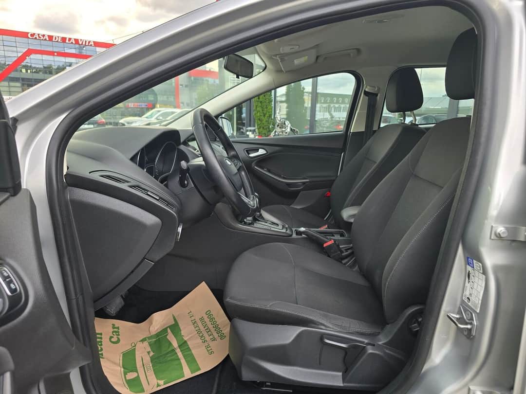 Ford Focus 5