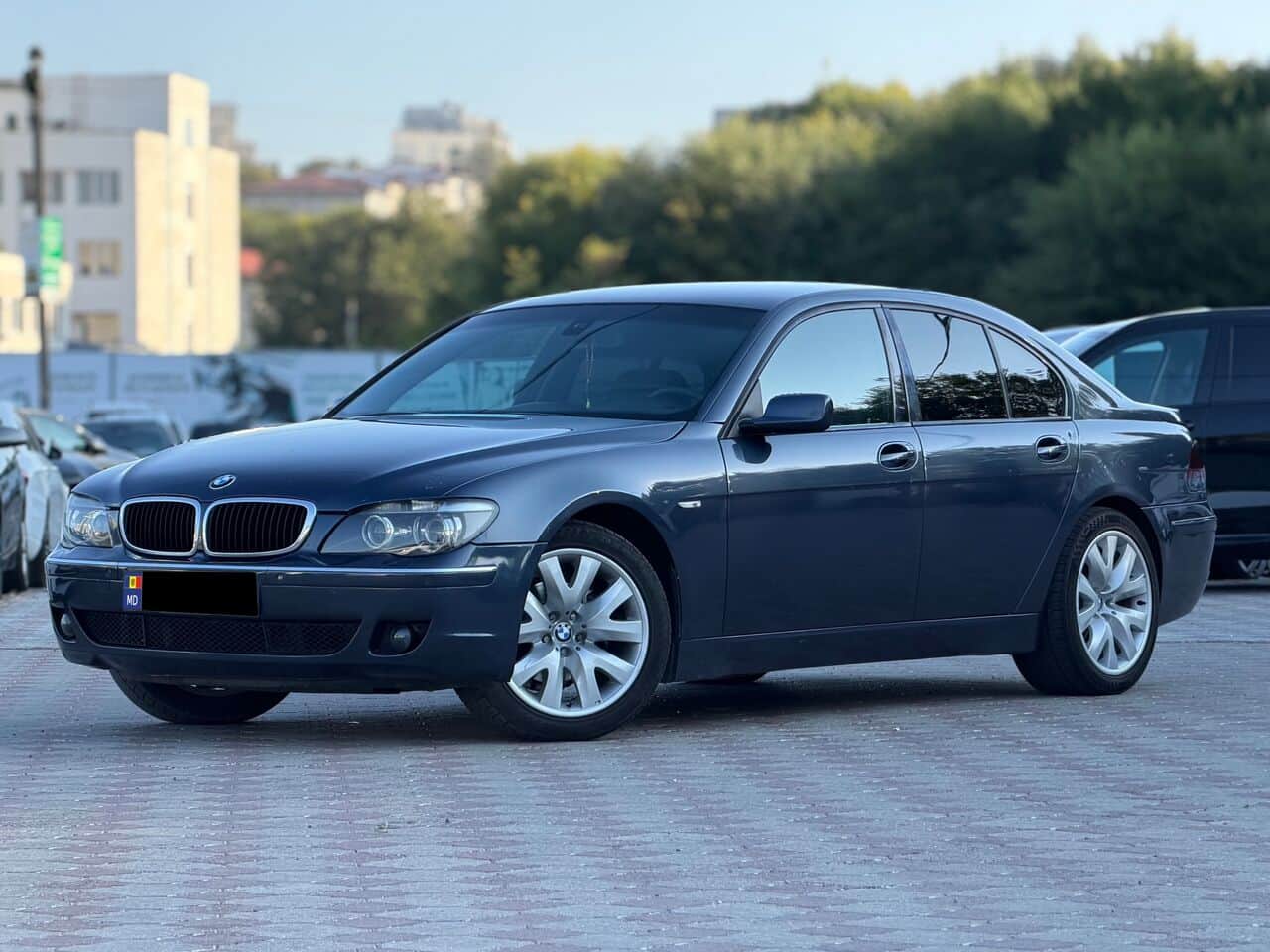 2003 BMW 730