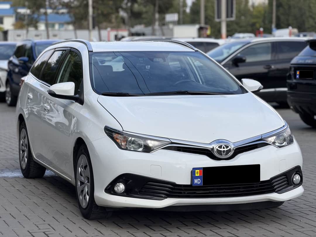 Toyota Auris 2