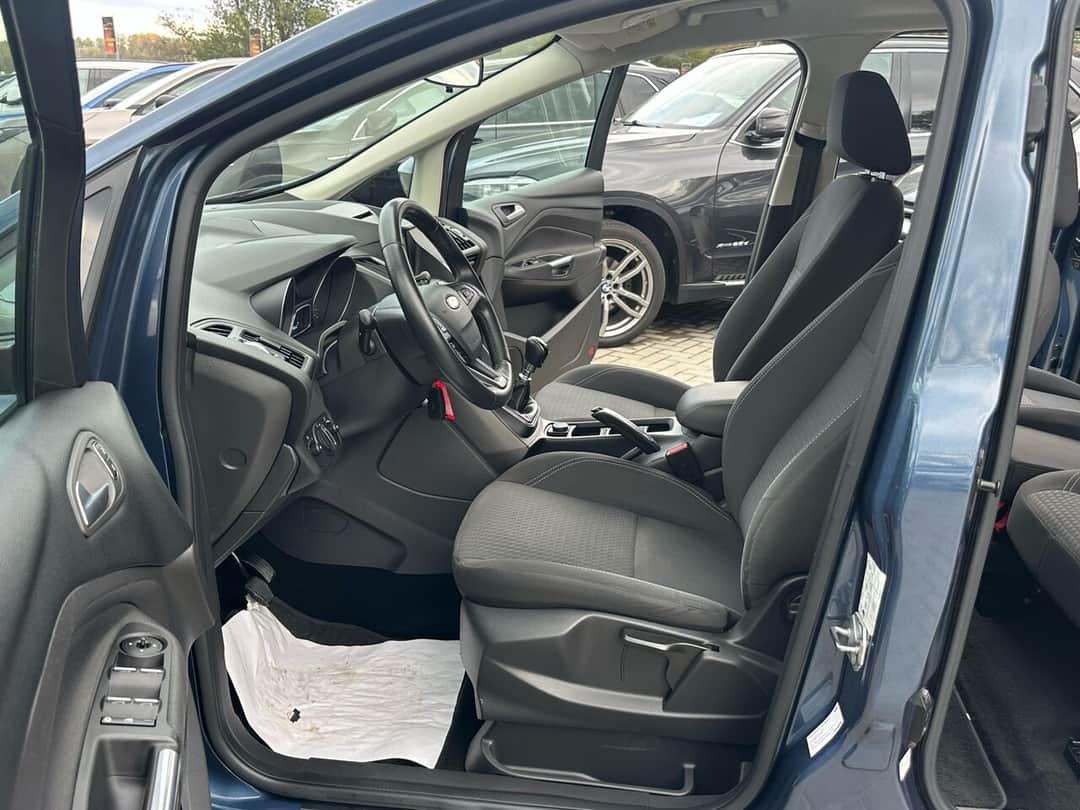 Ford Grand C-MAX 5