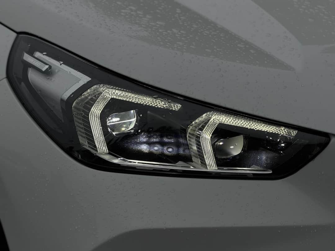 BMW X1 2.3D 5