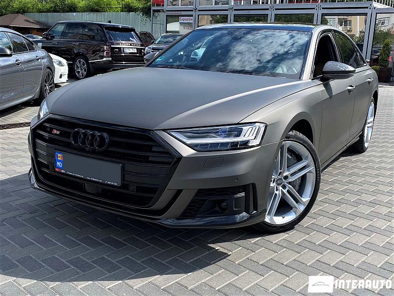 Audi S8 2