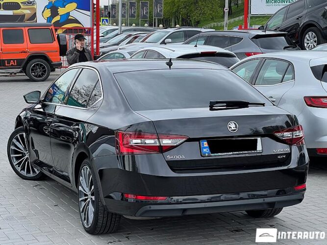 Skoda Superb 37 skoda Superb 2017