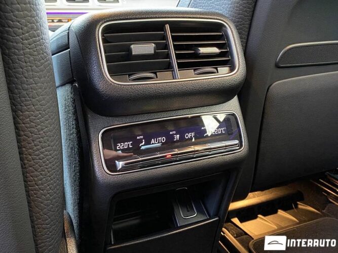 Mercedes GLE Coupe 350d 56 mercedes GLE Coupe 350d 2022