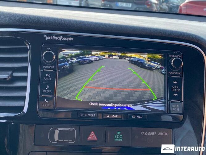 mitsubishi Outlander 2016