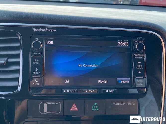 mitsubishi Outlander 2016