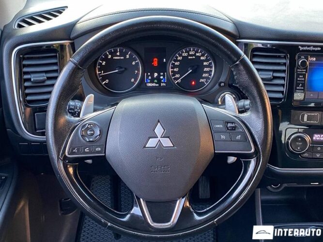mitsubishi Outlander 2016
