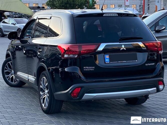 mitsubishi Outlander 2016