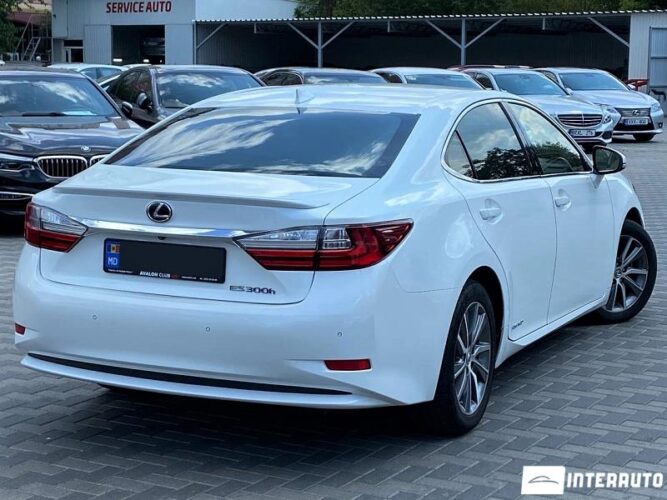 lexus ES 300h 2016