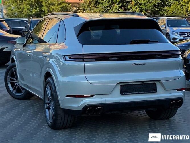 Porsche Cayenne 38 porsche Cayenne 2023