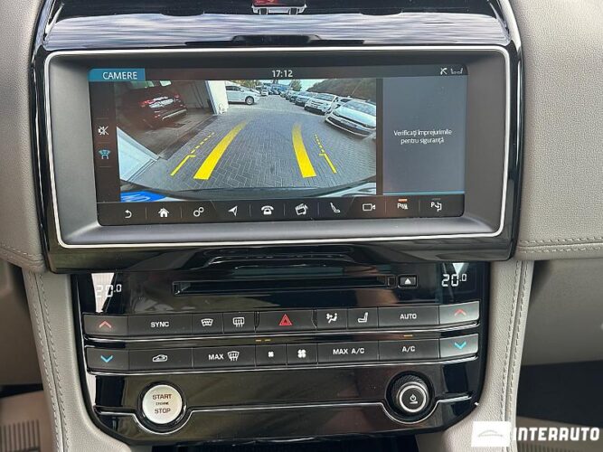 Jaguar F-Pace 53 jaguar F-Pace 2016