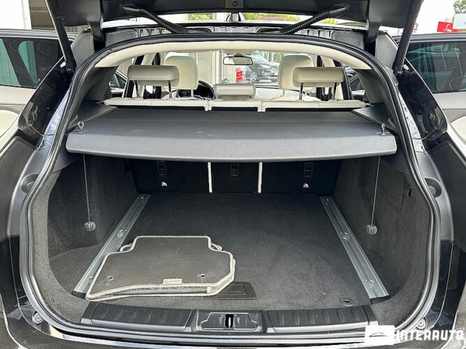 Jaguar F-Pace 68 jaguar F-Pace 2016