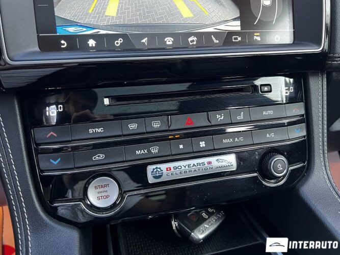 Jaguar F-Pace 47 jaguar F-Pace 2017