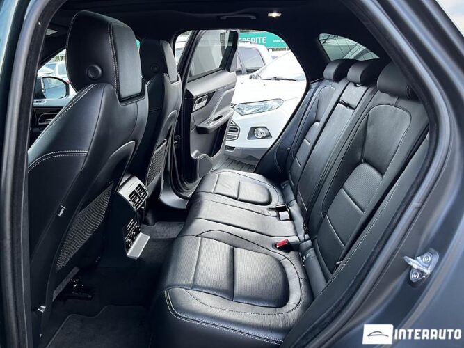 Jaguar F-Pace 51 jaguar F-Pace 2017