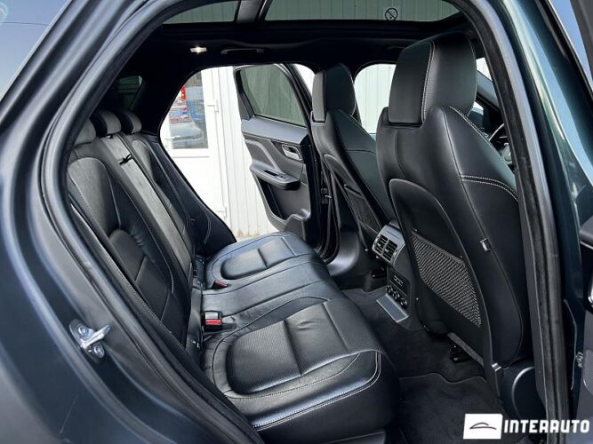 Jaguar F-Pace 52 jaguar F-Pace 2017