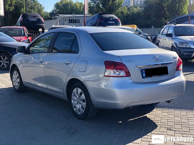 toyota Yaris 2009