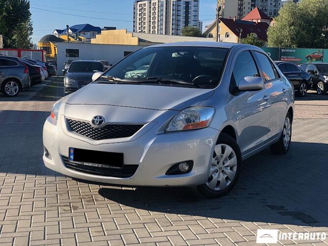 Toyota Yaris 2009 doar la InterAuto