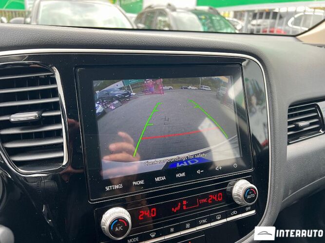 mitsubishi Outlander 2020