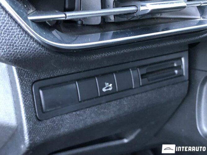 Peugeot 3008 54 peugeot 3008 2019