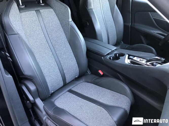 Peugeot 3008 42 peugeot 3008 2019