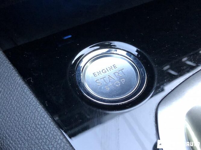 Peugeot 3008 50 peugeot 3008 2019