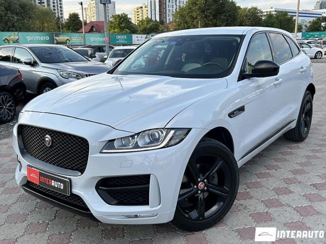 Jaguar F-Pace 2016 doar la InterAuto