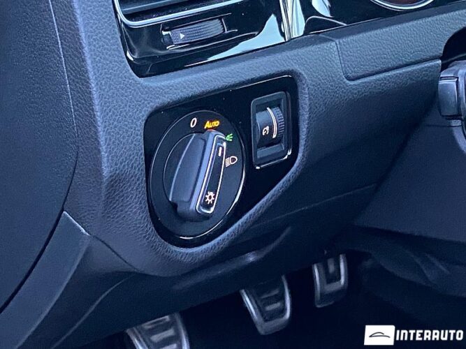 volkswagen Golf R 2016