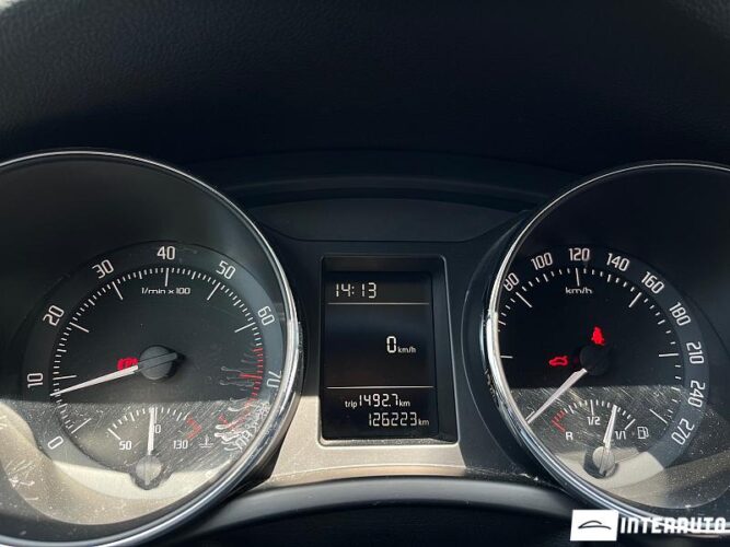 Skoda Superb 34 skoda Superb 2013