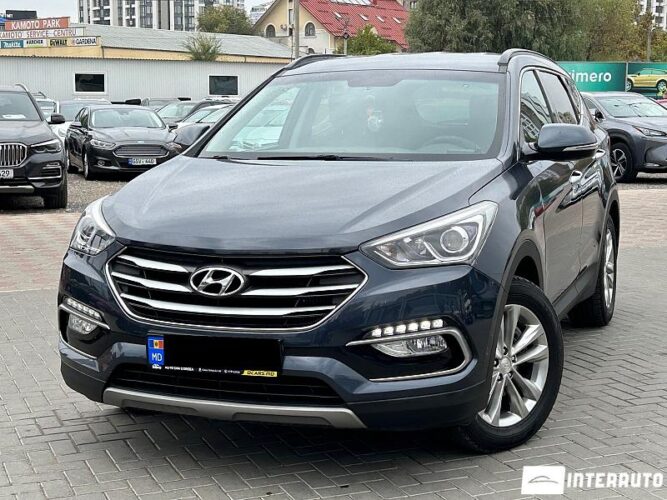 Hyundai Santa Fe 2016 doar la InterAuto
